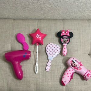 Pretend play accessories